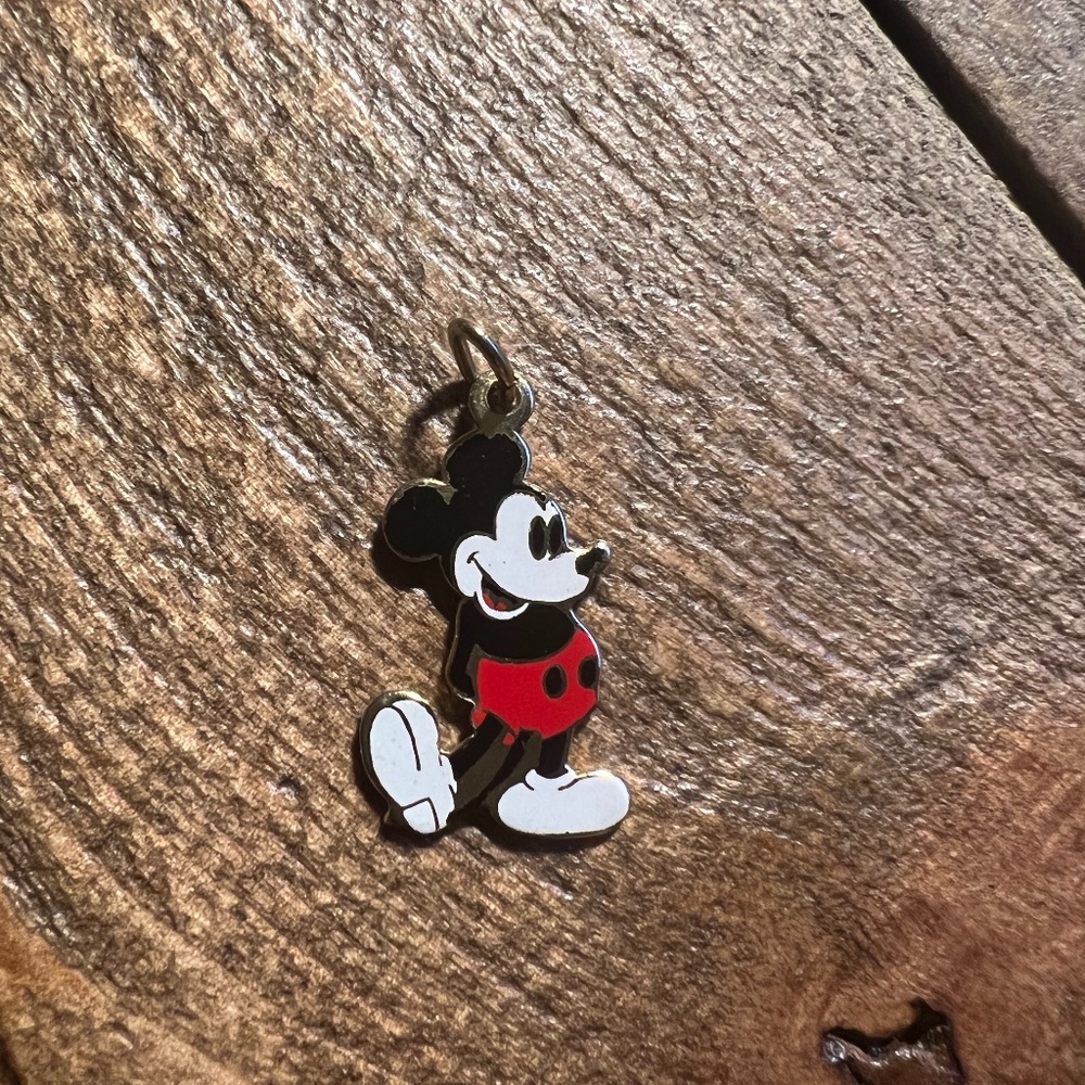 Mickey Mouse Vintage Charm
